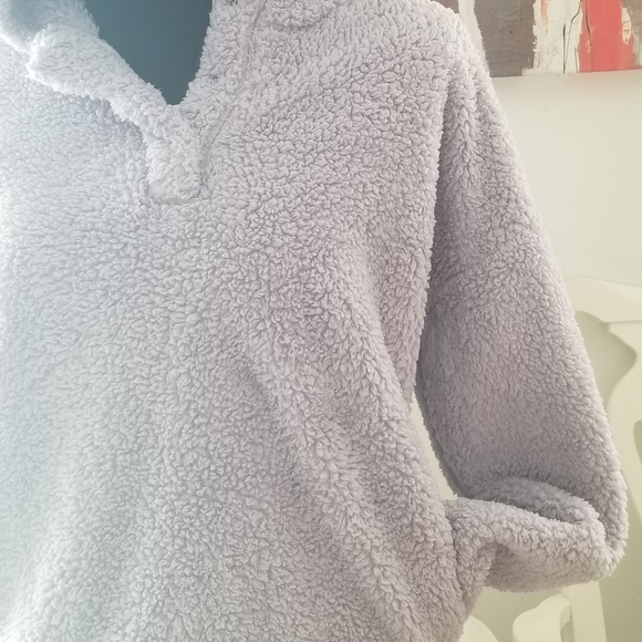 Fleece lavender hoodie - Picture 2 of 5